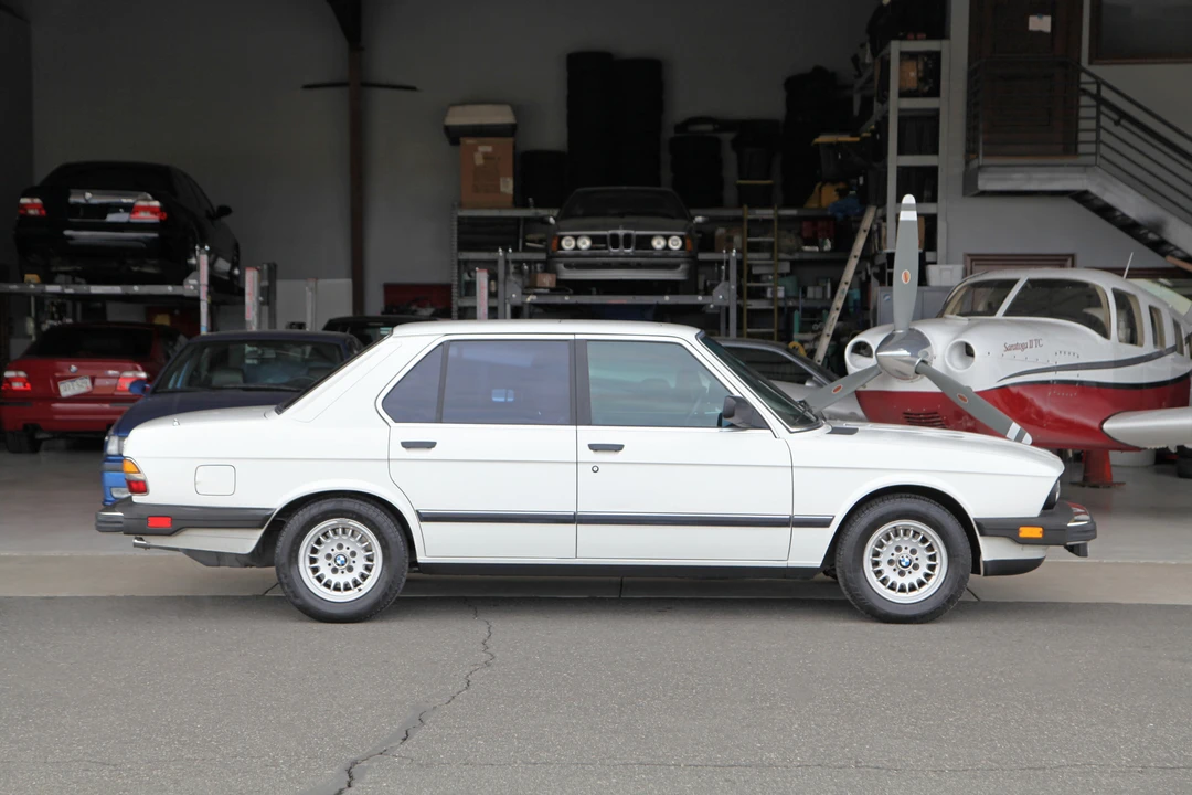 1986 BMW E28 5 Series - Image 6 of 31