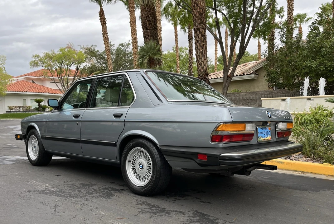 1986 BMW E28 5 Series - Image 13 of 31