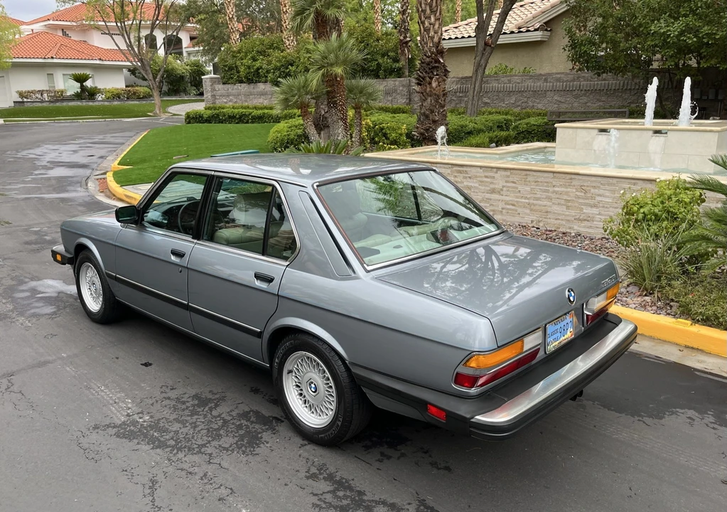 1986 BMW E28 5 Series - Image 14 of 31