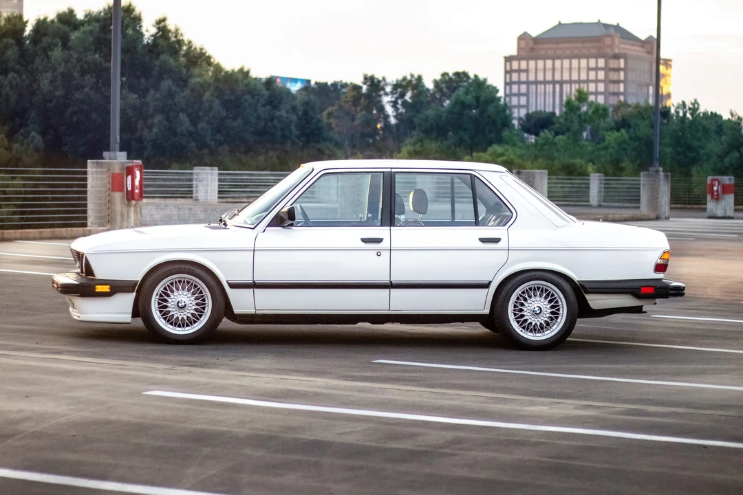 1986 BMW E28 5 Series - Image 8 of 31