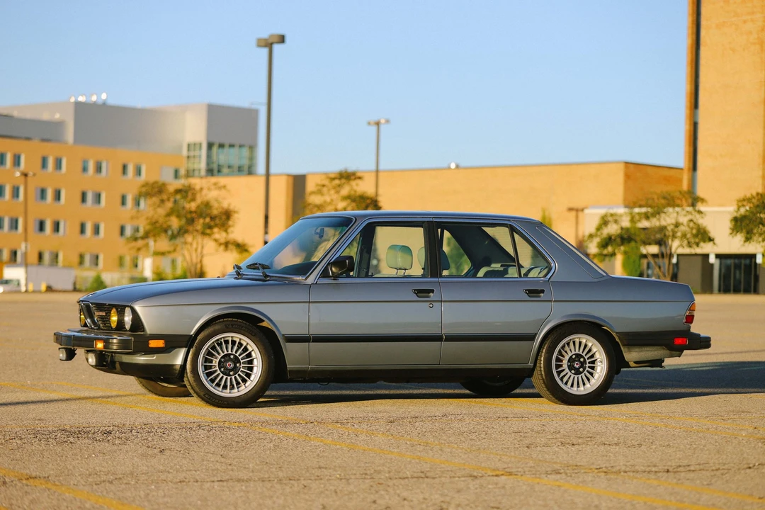 1986 BMW E28 5 Series - Image 24 of 31