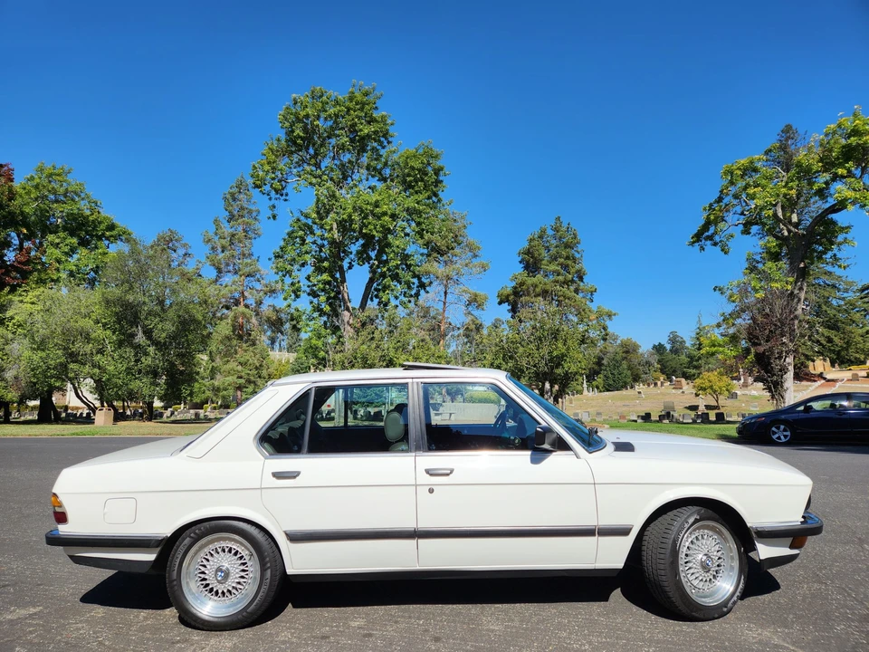 1986 BMW E28 5 Series - Image 10 of 31