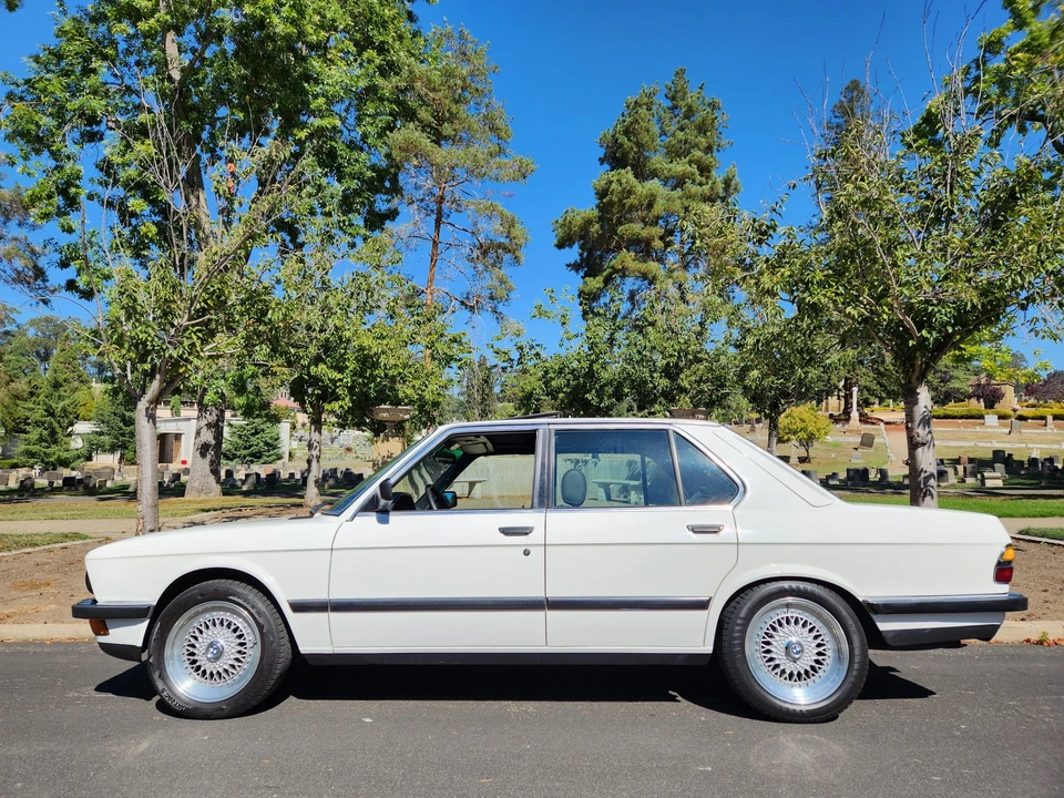 1986 BMW E28 5 Series - Image 14 of 31