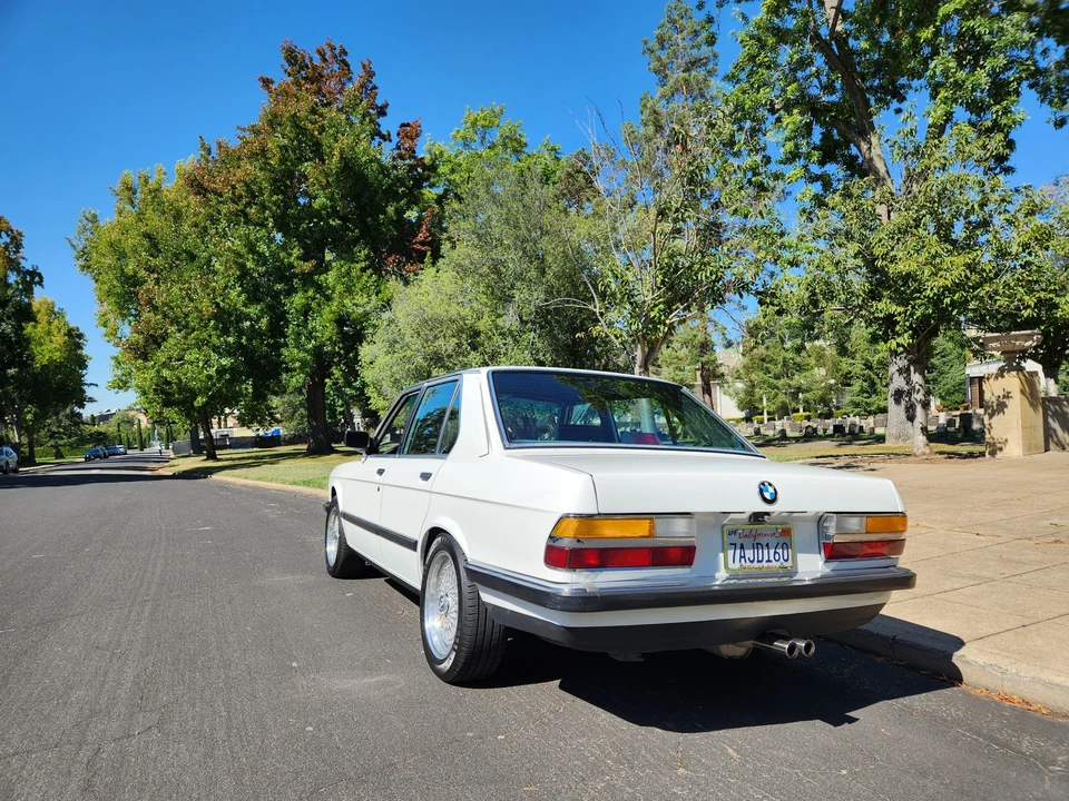 1986 BMW E28 5 Series - Image 13 of 31