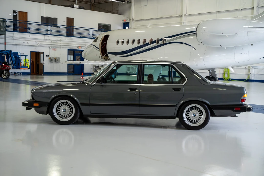 1986 BMW E28 5 Series - Image 4 of 31