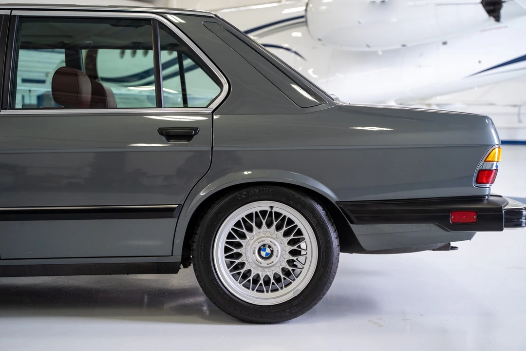1986 BMW E28 5 Series - Image 29 of 31
