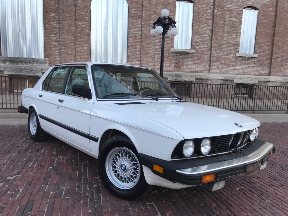 1986 BMW E28 5 Series - Image 9 of 31