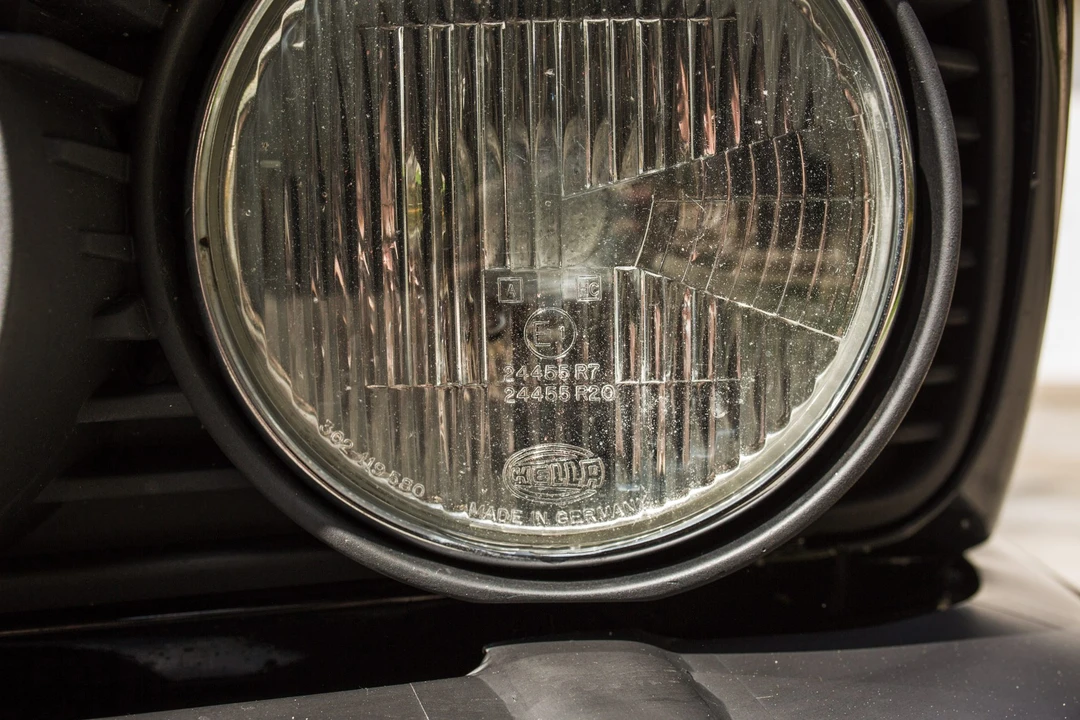 1986 BMW E28 5 Series - Image 15 of 31