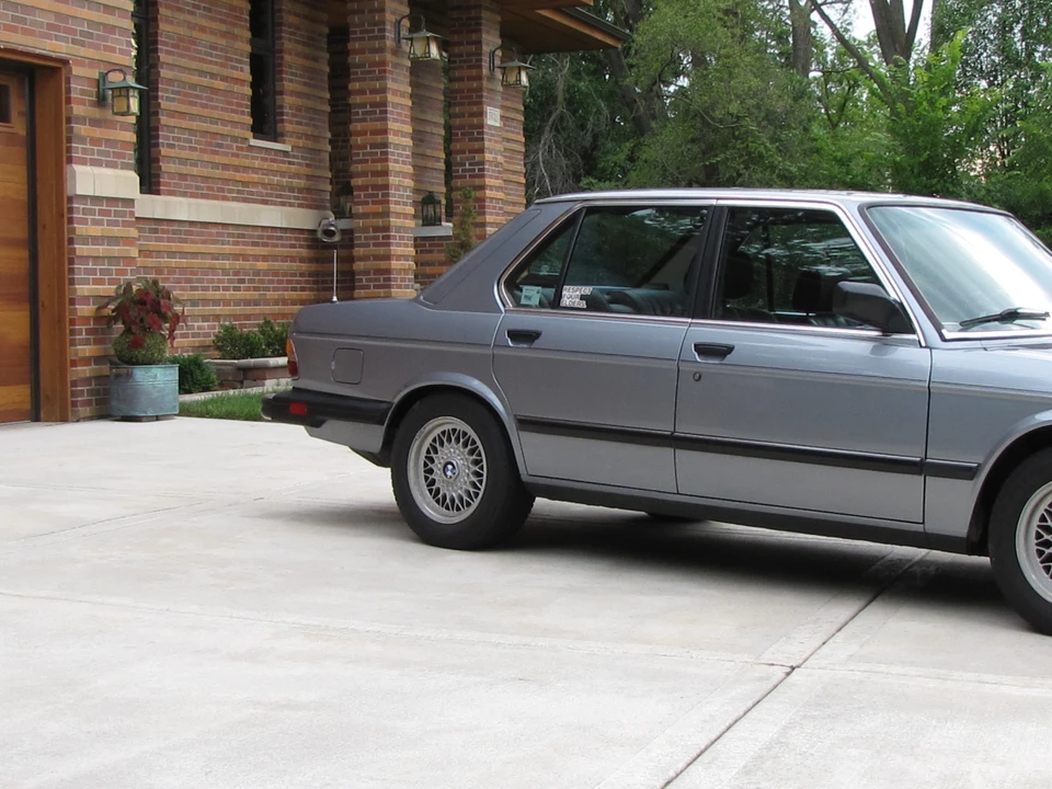 1986 BMW E28 5 Series - Image 10 of 31