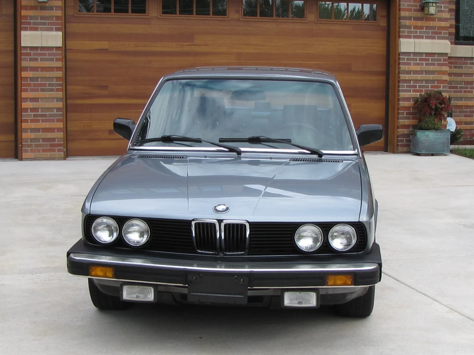 1986 BMW E28 5 Series - Image 4 of 31