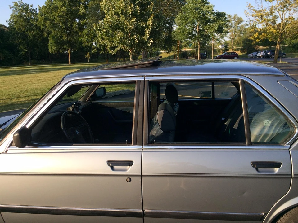 1986 BMW E28 5 Series - Image 14 of 31