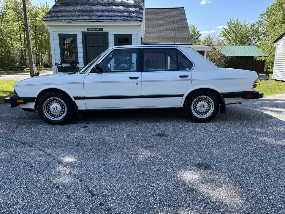 1986 BMW E28 5 Series - Image 16 of 31