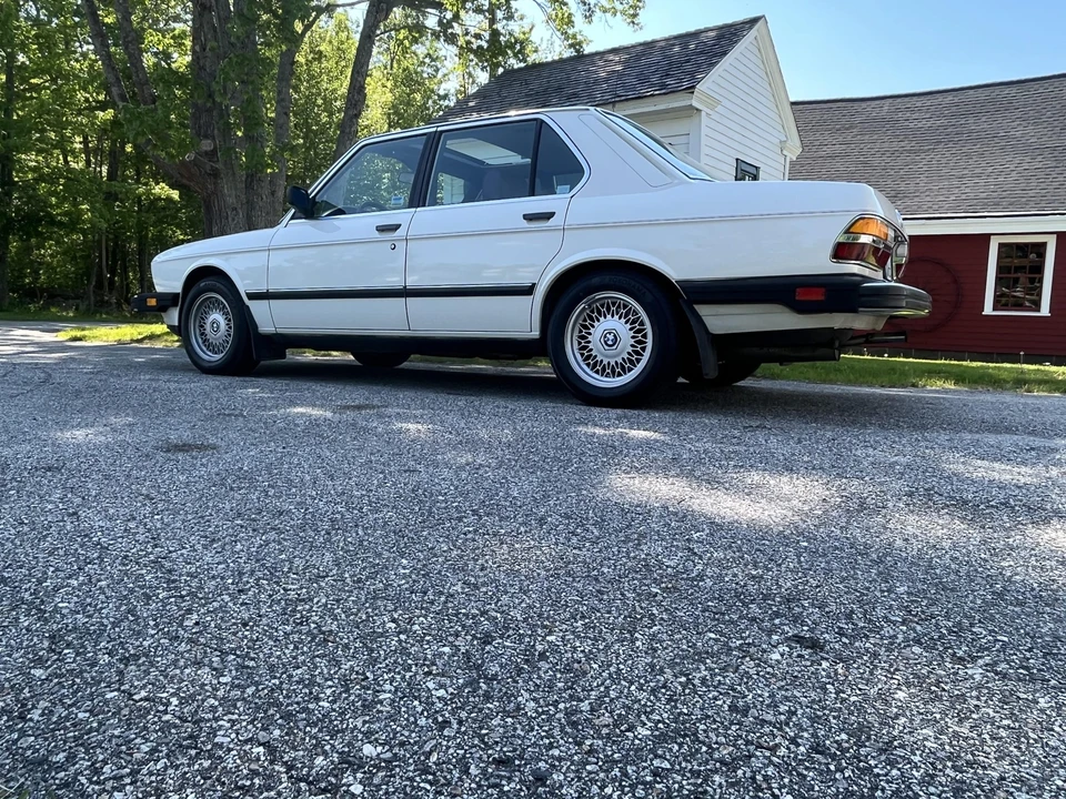 1986 BMW E28 5 Series - Image 17 of 31