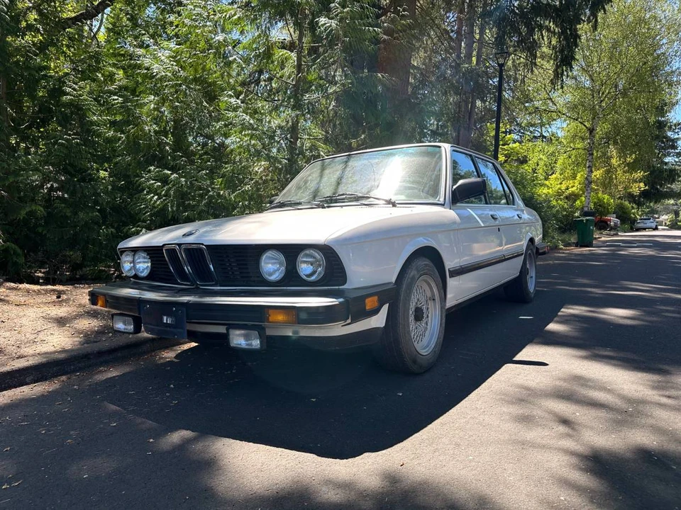 1986 BMW E28 5 Series - Image 2 of 17
