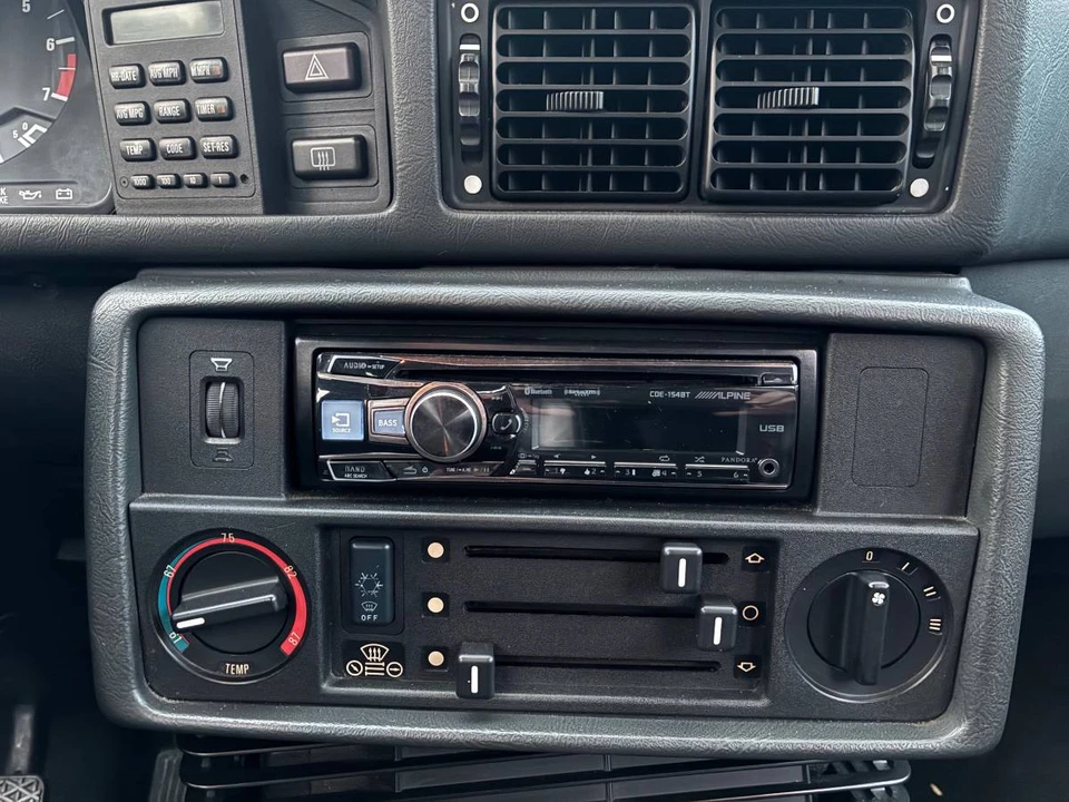 1986 BMW E28 5 Series - Image 16 of 20