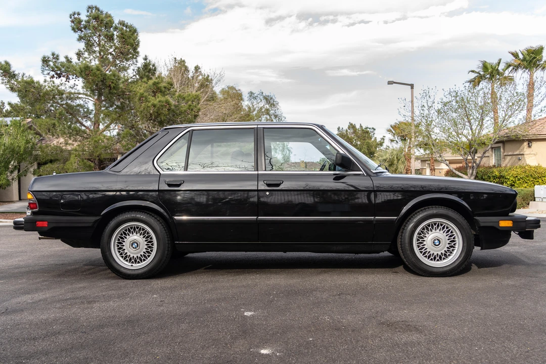 1986 BMW E28 5 Series - Image 7 of 10