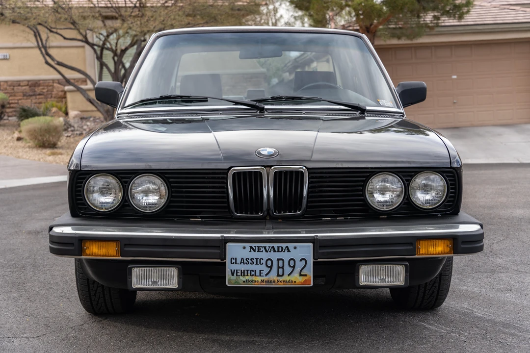 1986 BMW E28 5 Series - Image 2 of 10