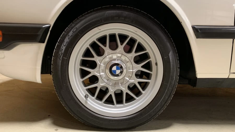 1986 BMW E28 5 Series - Image 21 of 22