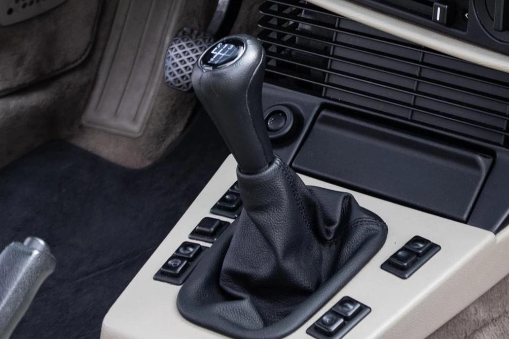 1986 BMW E28 5 Series - Image 30 of 31
