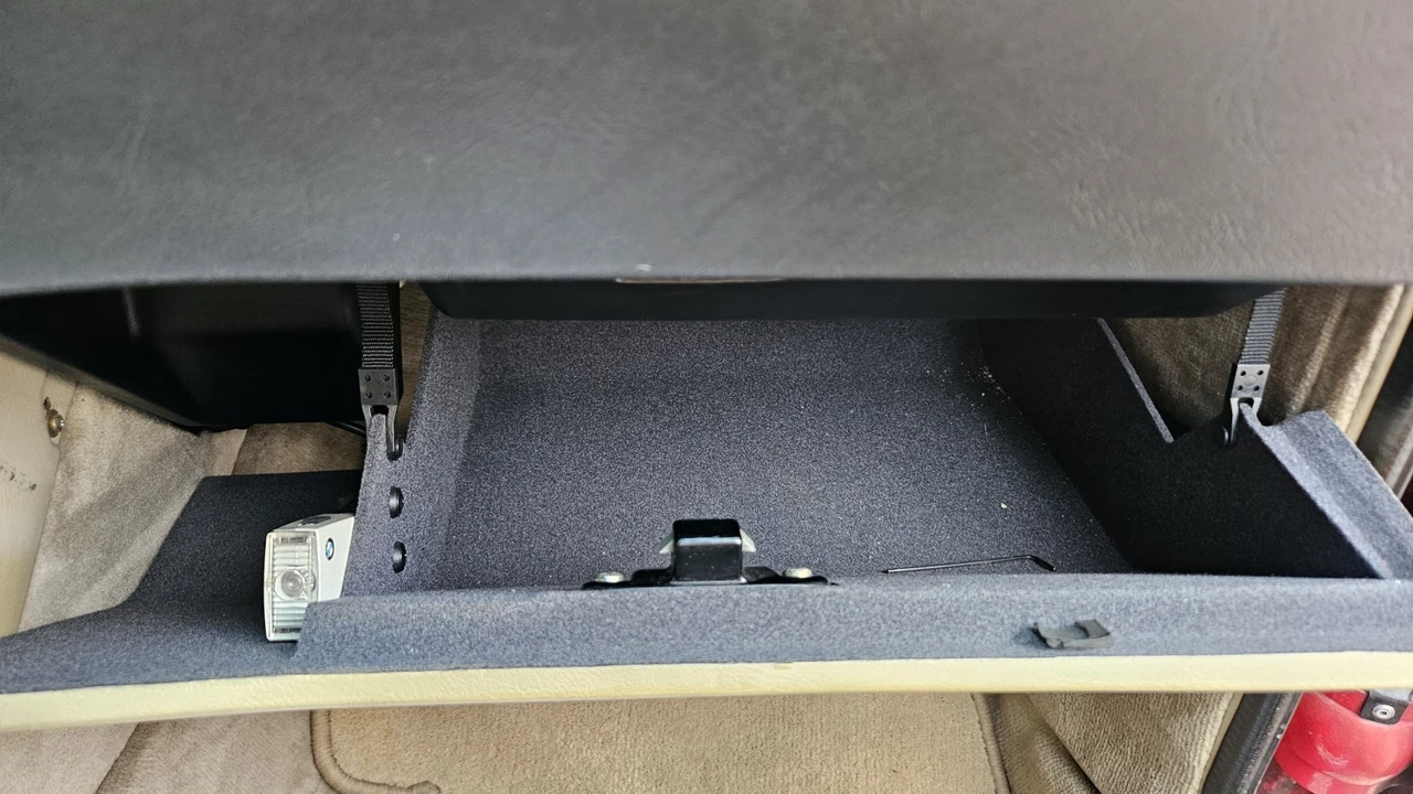 1986 BMW E24 6 Series - Image 21 of 21