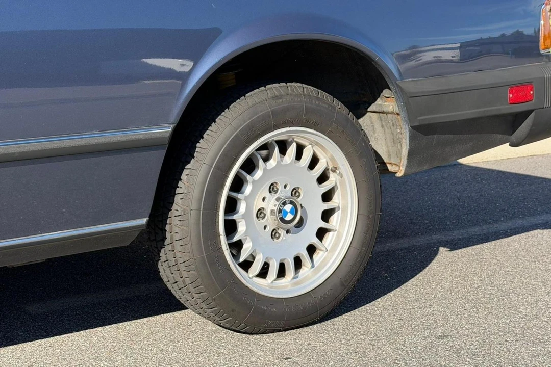1986 BMW E24 6 Series - Image 31 of 31