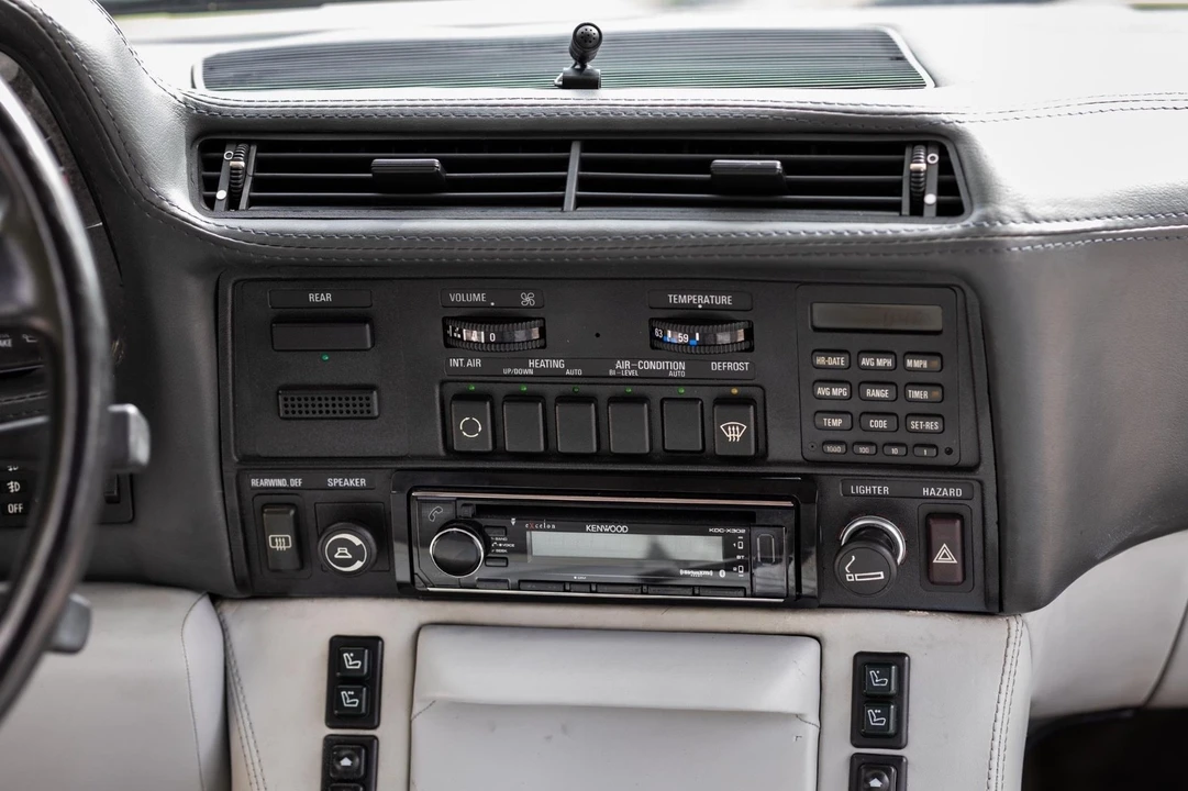 1986 BMW E23 7 Series - Image 12 of 21