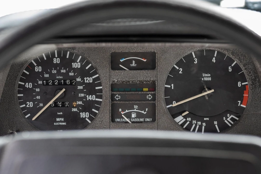 1986 BMW E23 7 Series - Image 15 of 21