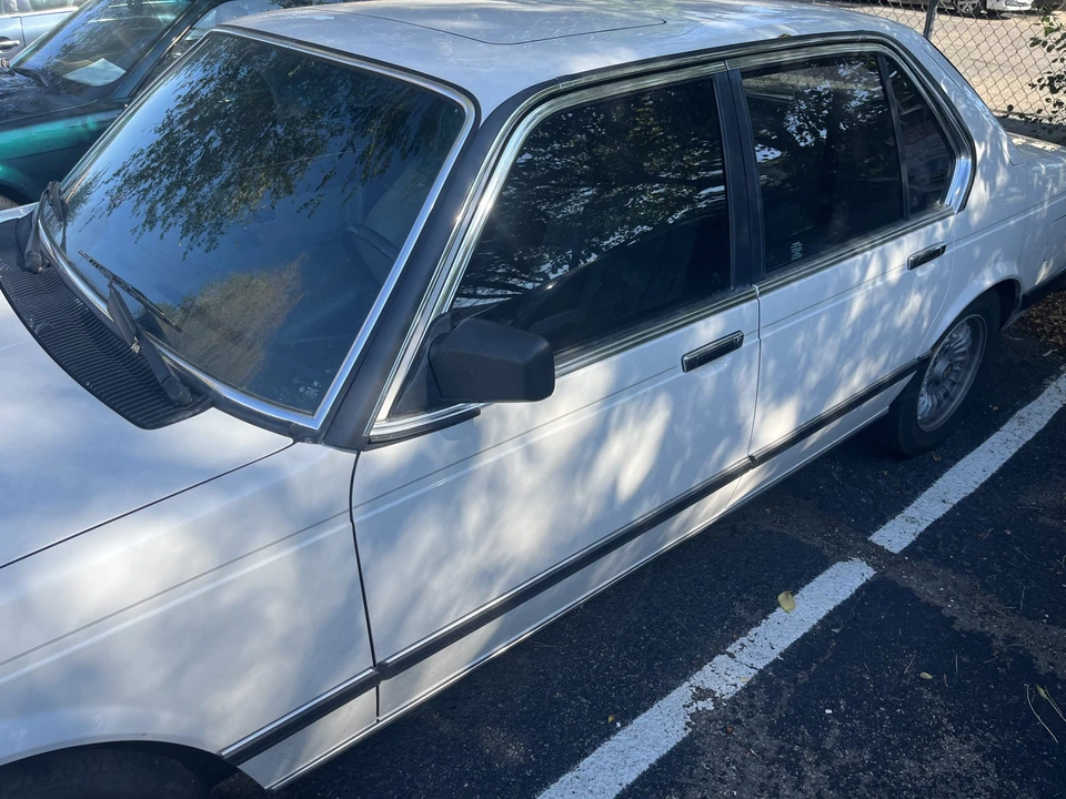 1986 BMW E23 7 Series - Image 13 of 31