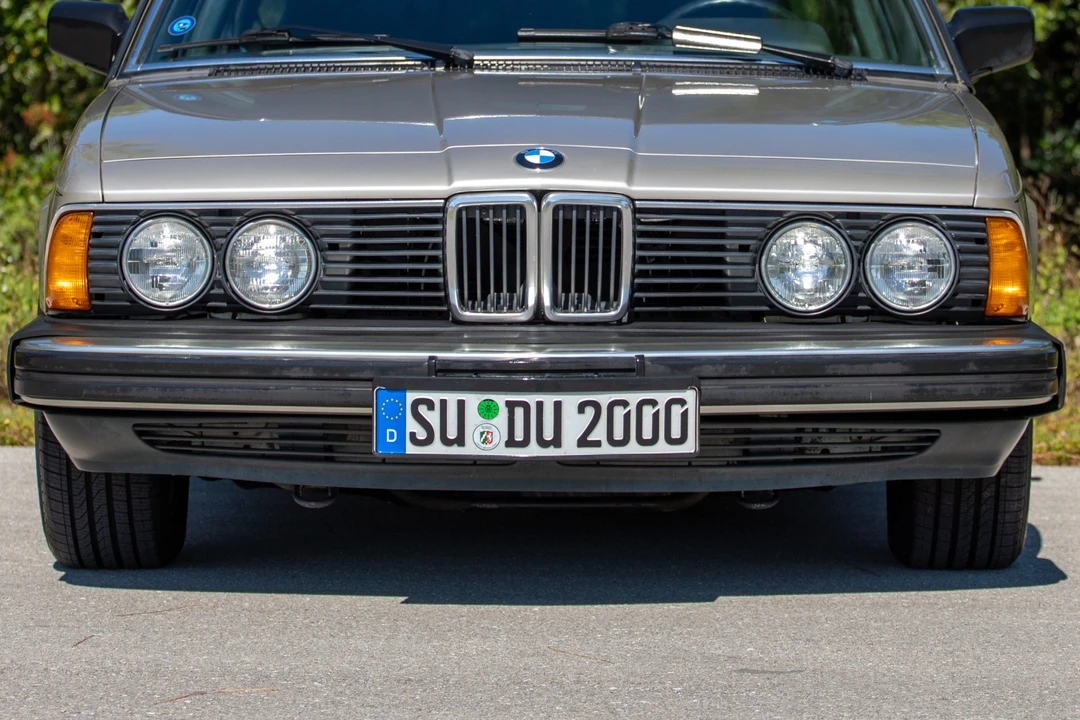 1986 BMW E23 7 Series - Image 29 of 31