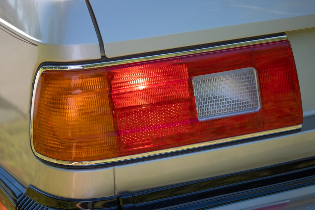 1986 BMW E23 7 Series - Image 12 of 31
