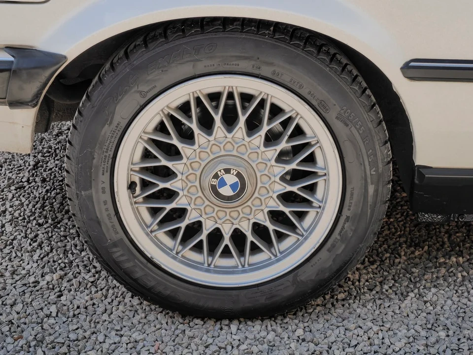 1986 BMW E30 3 Series - Image 20 of 31