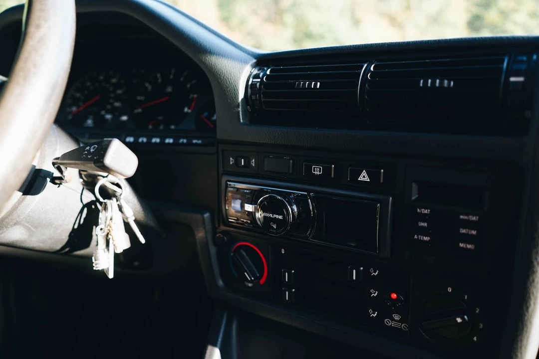 1986 BMW E30 M3 - Image 15 of 31