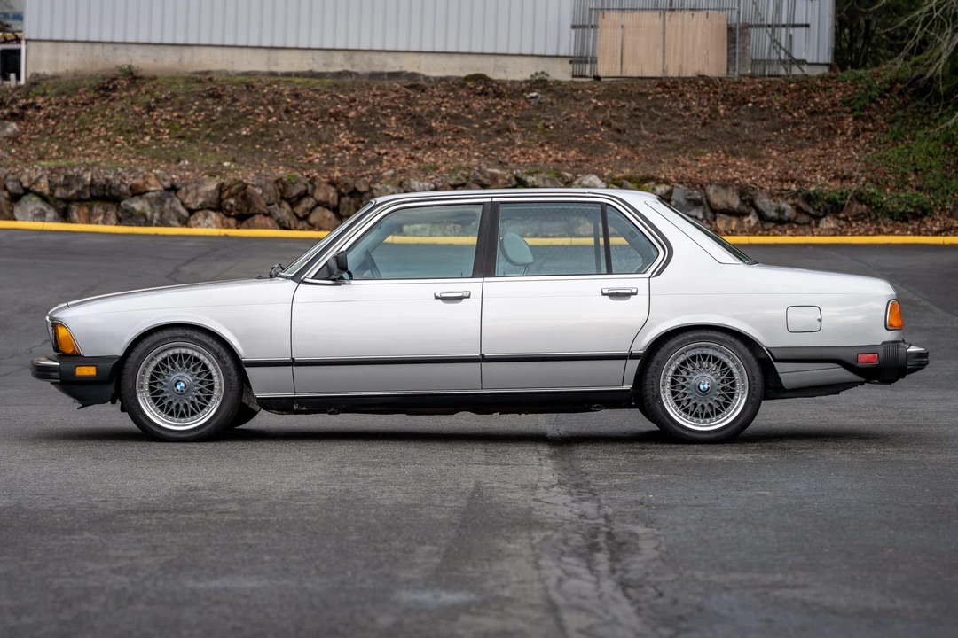 1986 BMW E23 7 Series - Image 10 of 31