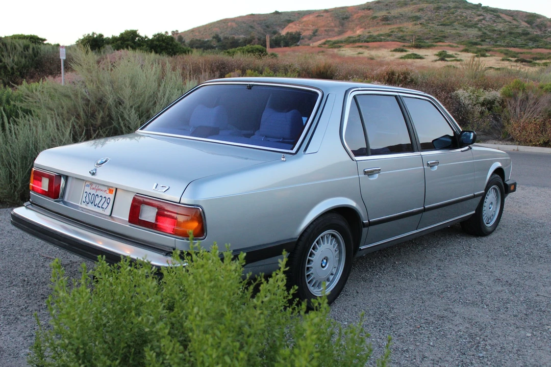 1986 BMW E23 7 Series - Image 7 of 31