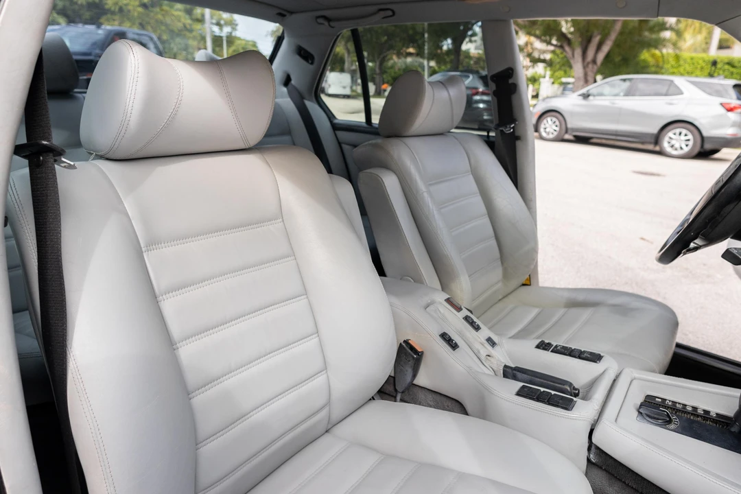 1986 BMW E23 7 Series - Image 30 of 31