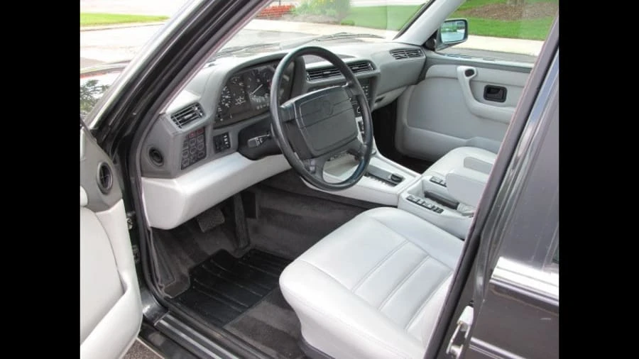 1986 BMW E23 7 Series - Image 4 of 12