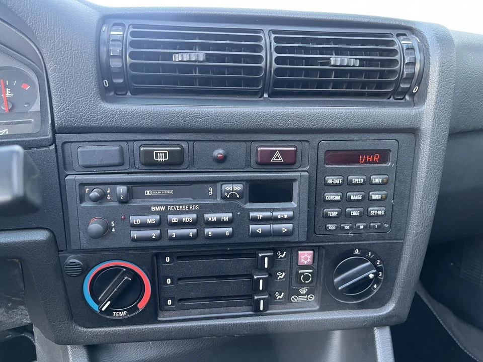 1986 BMW E30 M3 - Image 23 of 30