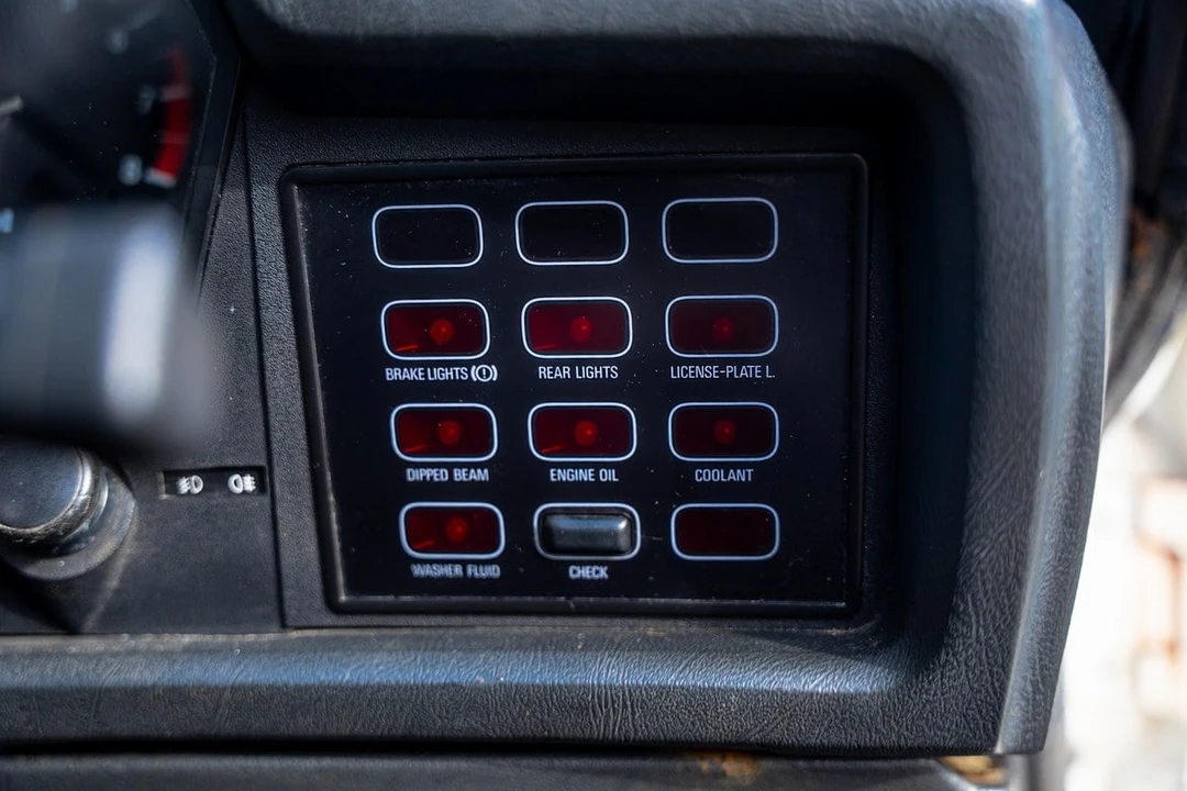 1986 BMW E24 6 Series - Image 19 of 30