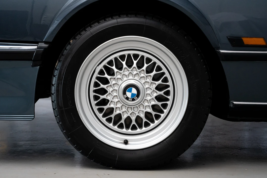 1986 BMW E24 M635CSi & M6 - Image 23 of 31