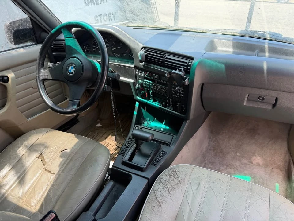 1986 BMW E30 3 Series - Image 15 of 18