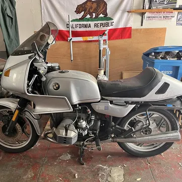 1986 BMW R100RS