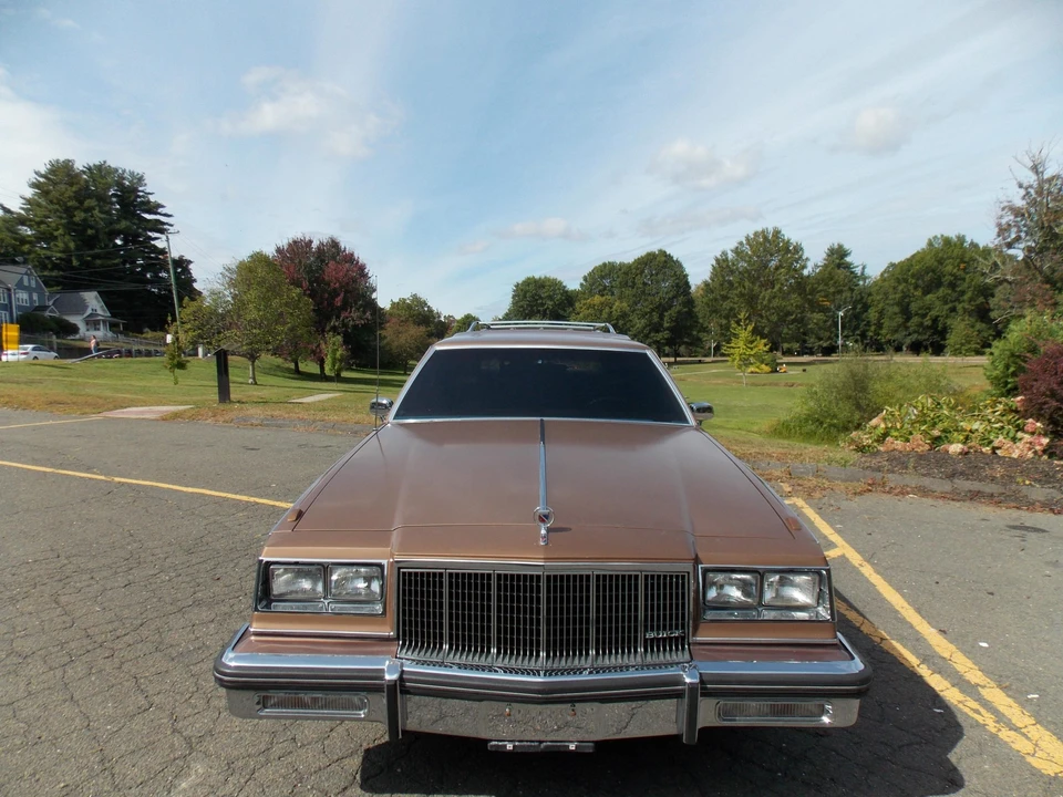 1986 Buick Electra - Image 4 of 31