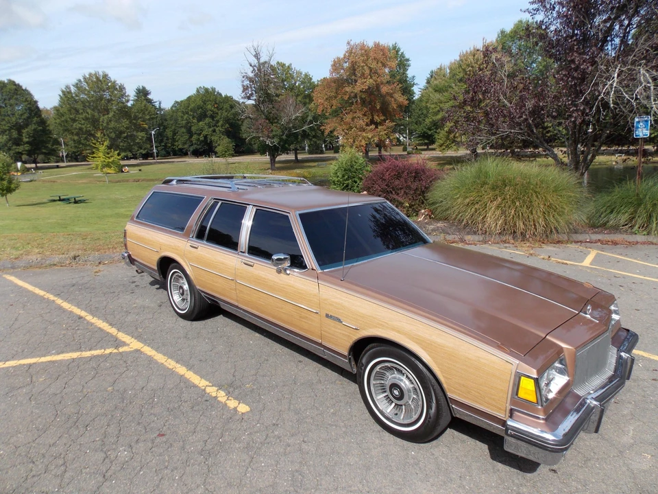 1986 Buick Electra - Image 3 of 31