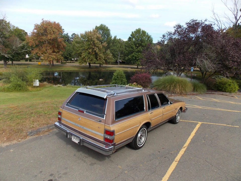 1986 Buick Electra - Image 15 of 31