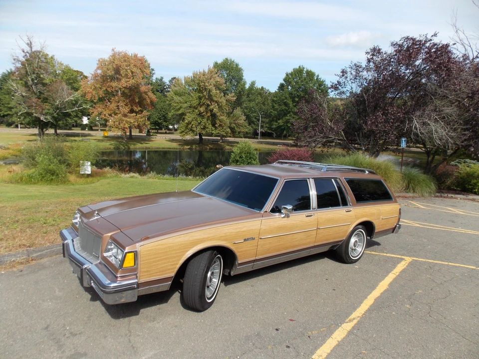 1986 Buick Electra - Image 8 of 31
