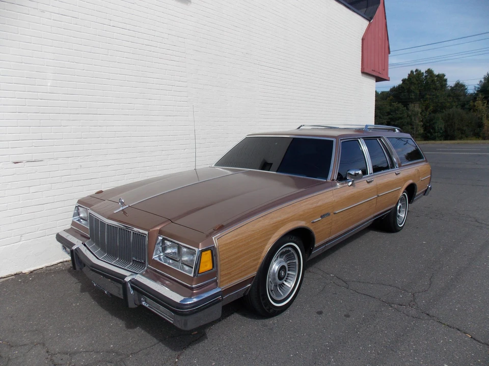 1986 Buick Electra - Image 19 of 31