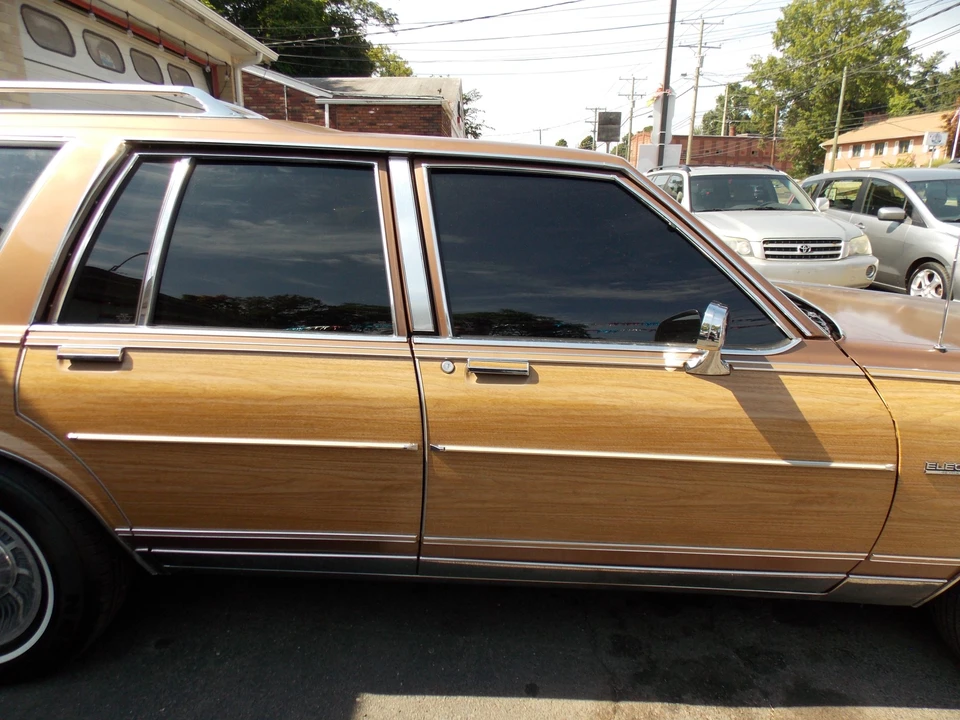 1986 Buick Electra - Image 28 of 31