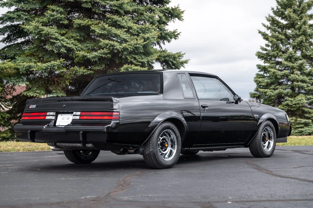 1986 Buick Grand National - Image 10 of 31