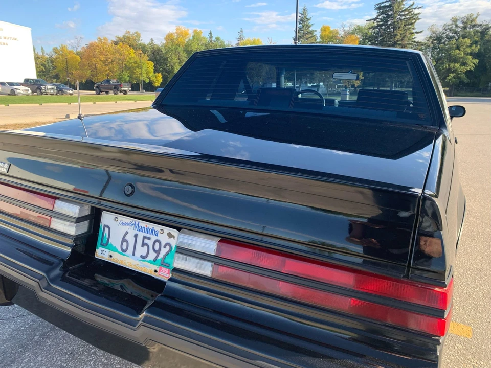 1986 Buick Grand National - Image 24 of 31