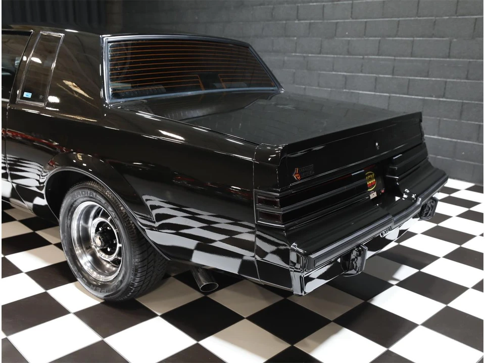 1986 Buick Grand National - Image 25 of 31